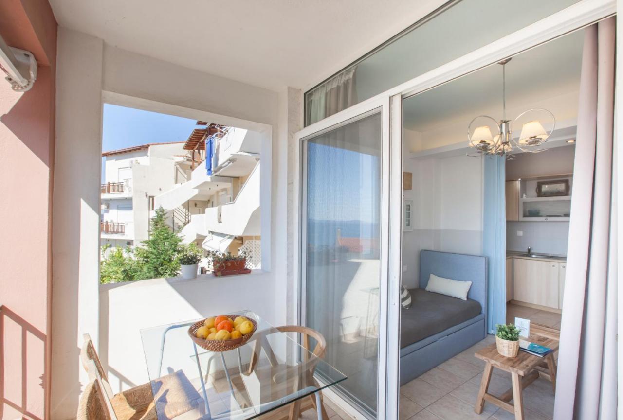Alterra Vita Apartments Neos Marmaras Exteriör bild