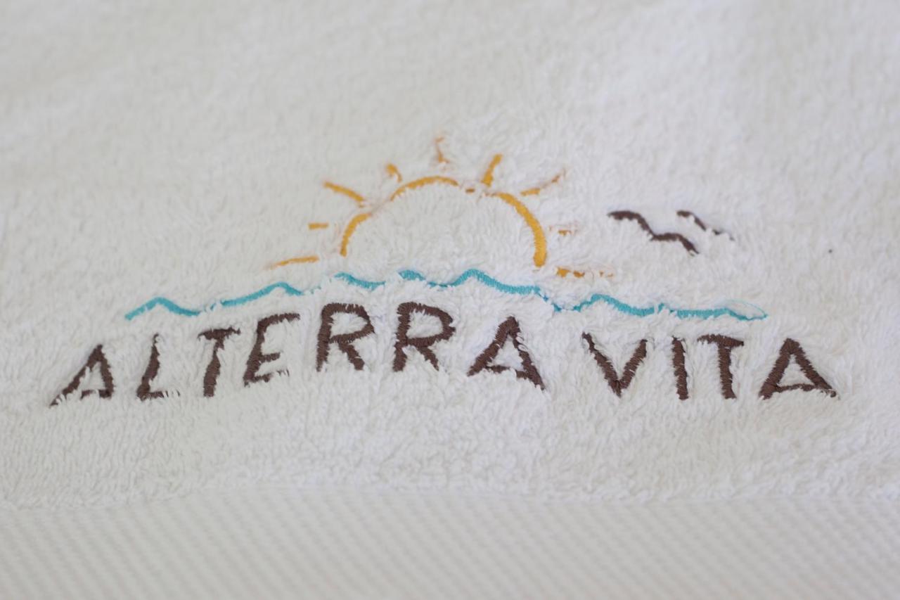 Alterra Vita Apartments Neos Marmaras Exteriör bild