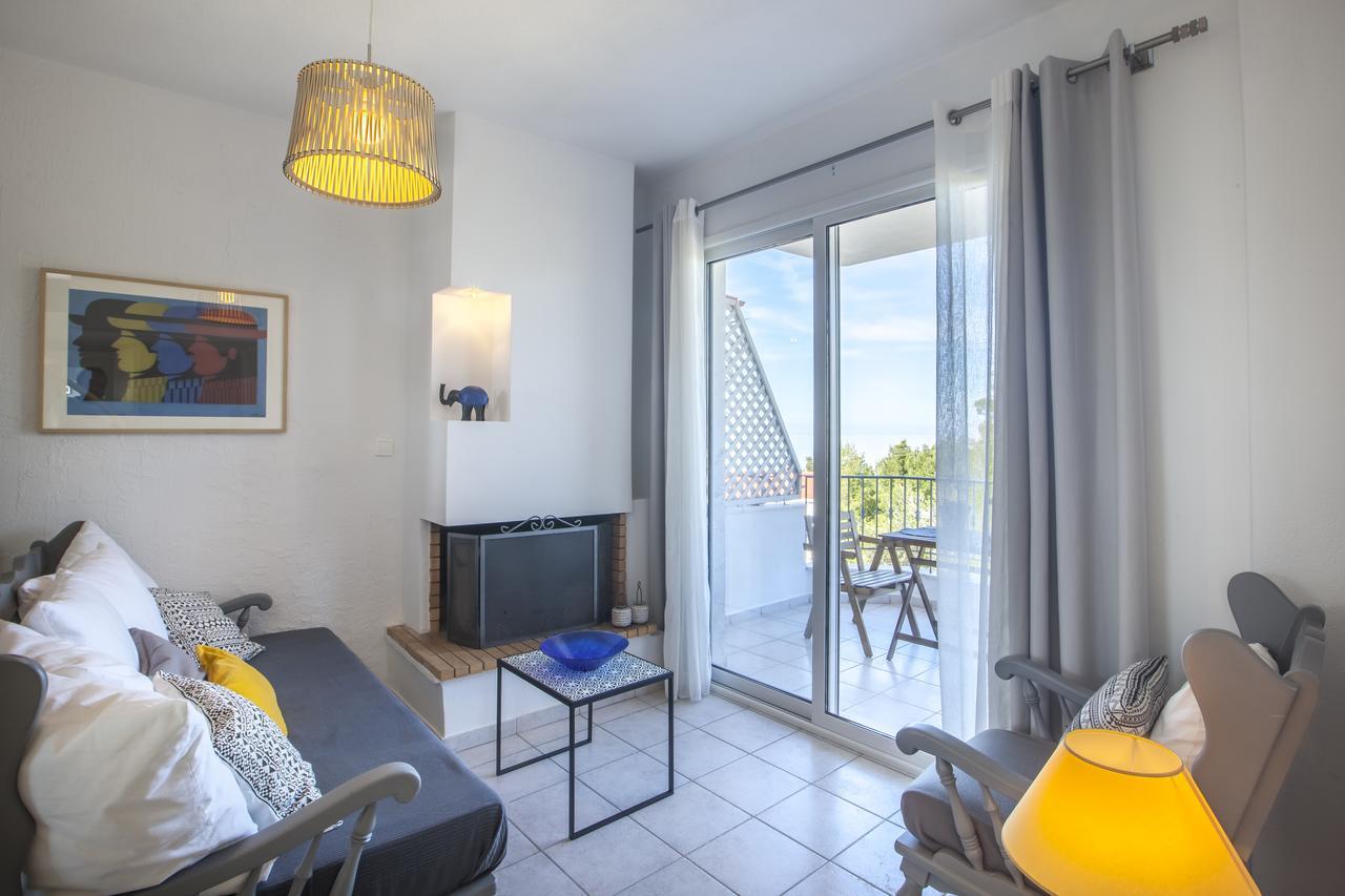 Alterra Vita Apartments Neos Marmaras Exteriör bild