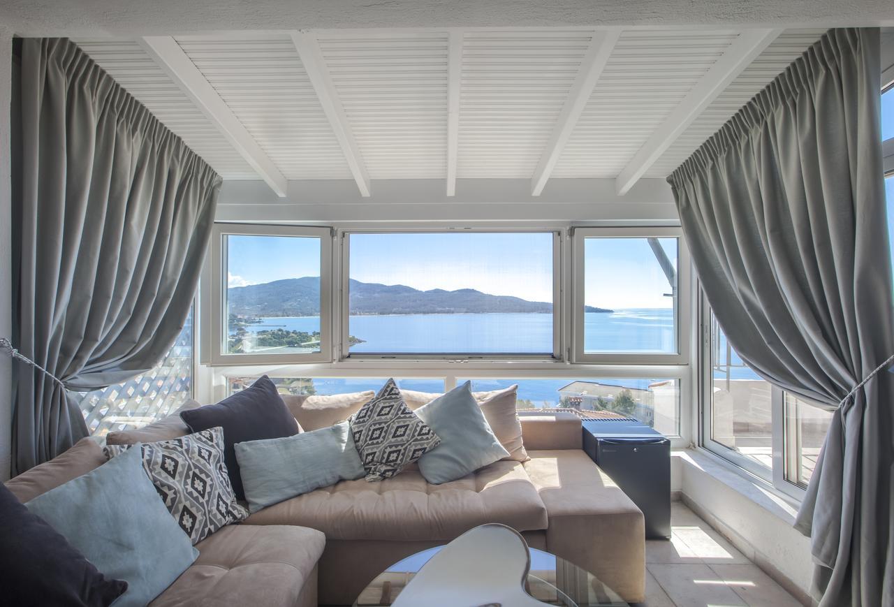 Alterra Vita Apartments Neos Marmaras Exteriör bild