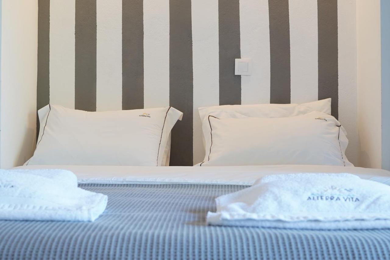 Alterra Vita Apartments Neos Marmaras Exteriör bild